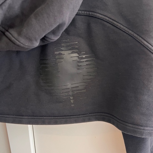 lululemon Team Canada All Yours Cropped Hoodie - Picture 5 of 5